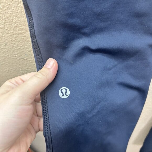 lululemon athletica Navy and Green Leggings - Picture 9 of 10